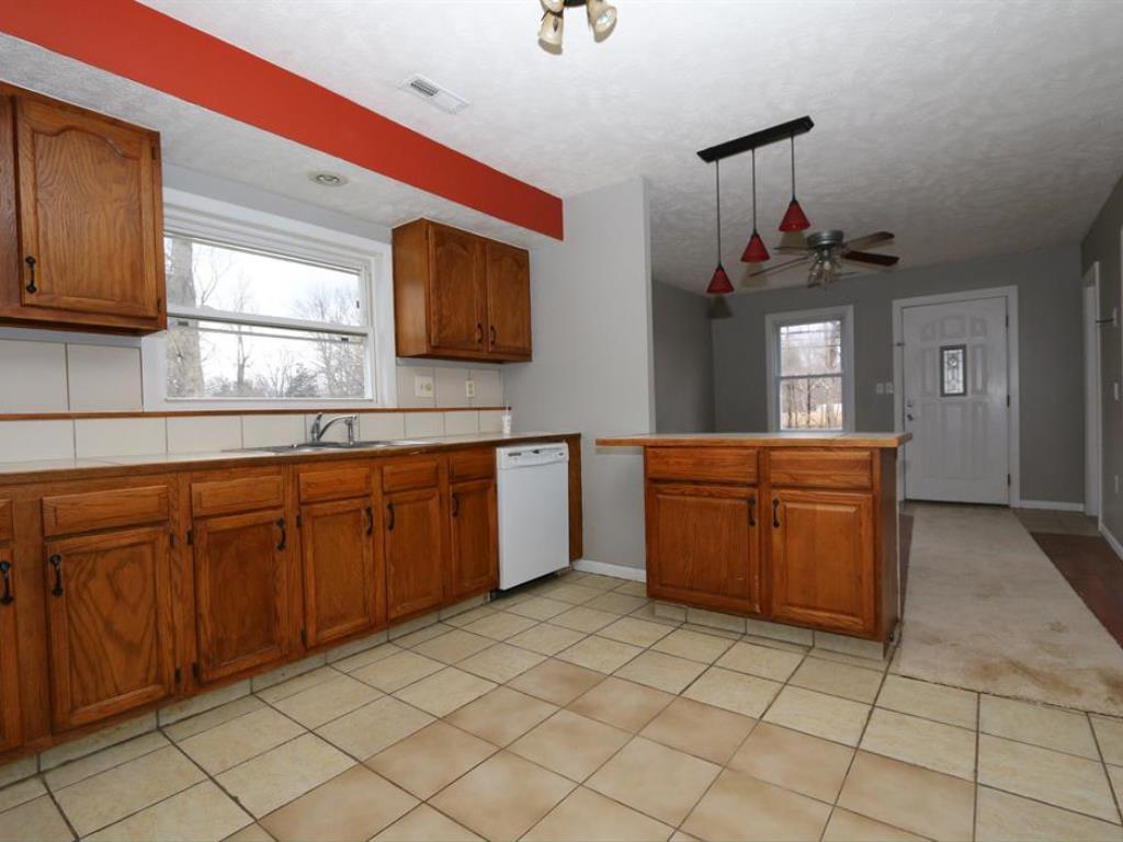 5564 Newtonsville Hutchinson Rd, Batavia OH 45103