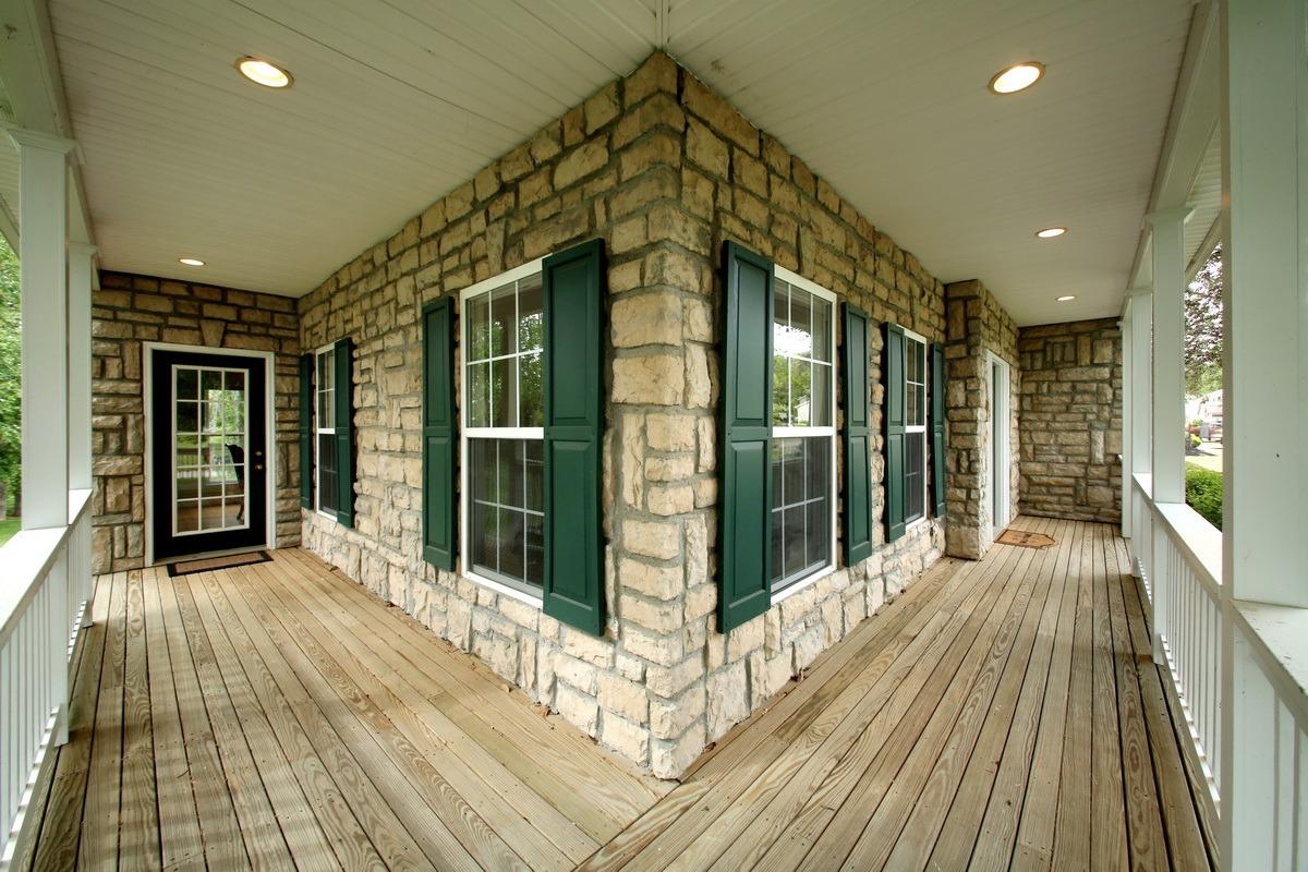 For Sale: 4271 Trotters Way Batavia, OH 45103