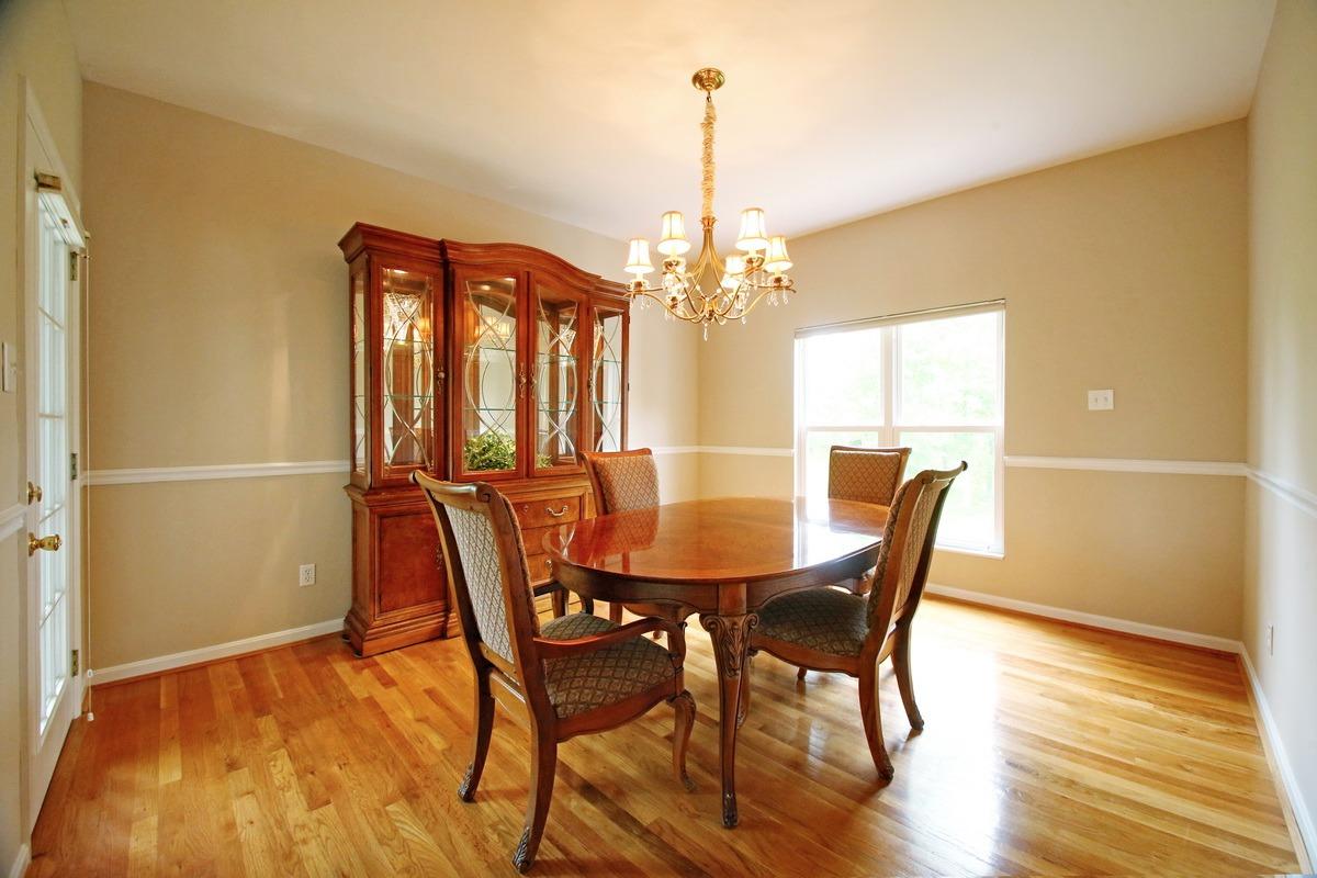 For Sale: 4271 Trotters Way Batavia, OH 45103