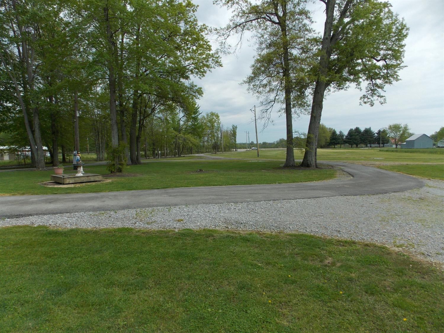 For Sale: 1646 St Rt 133 Blanchester, OH 45107