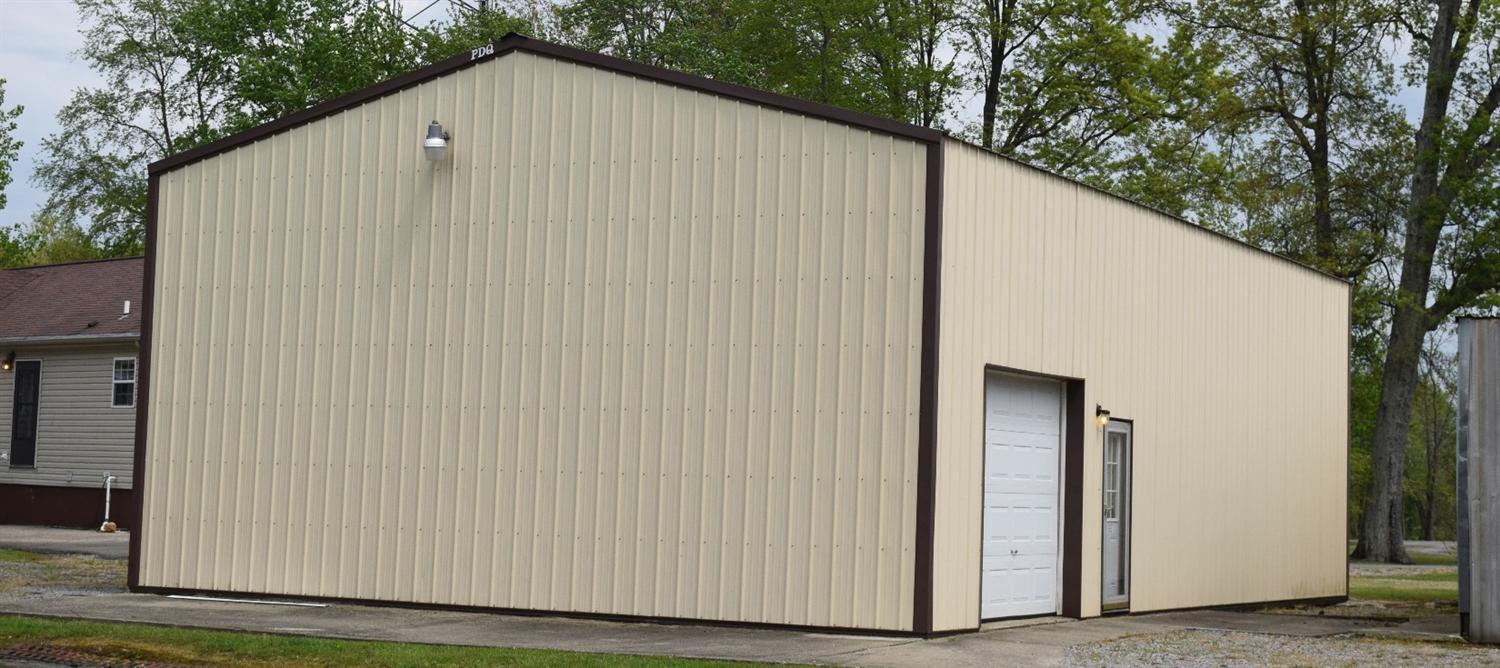 For Sale: 1646 St Rt 133 Blanchester, OH 45107
