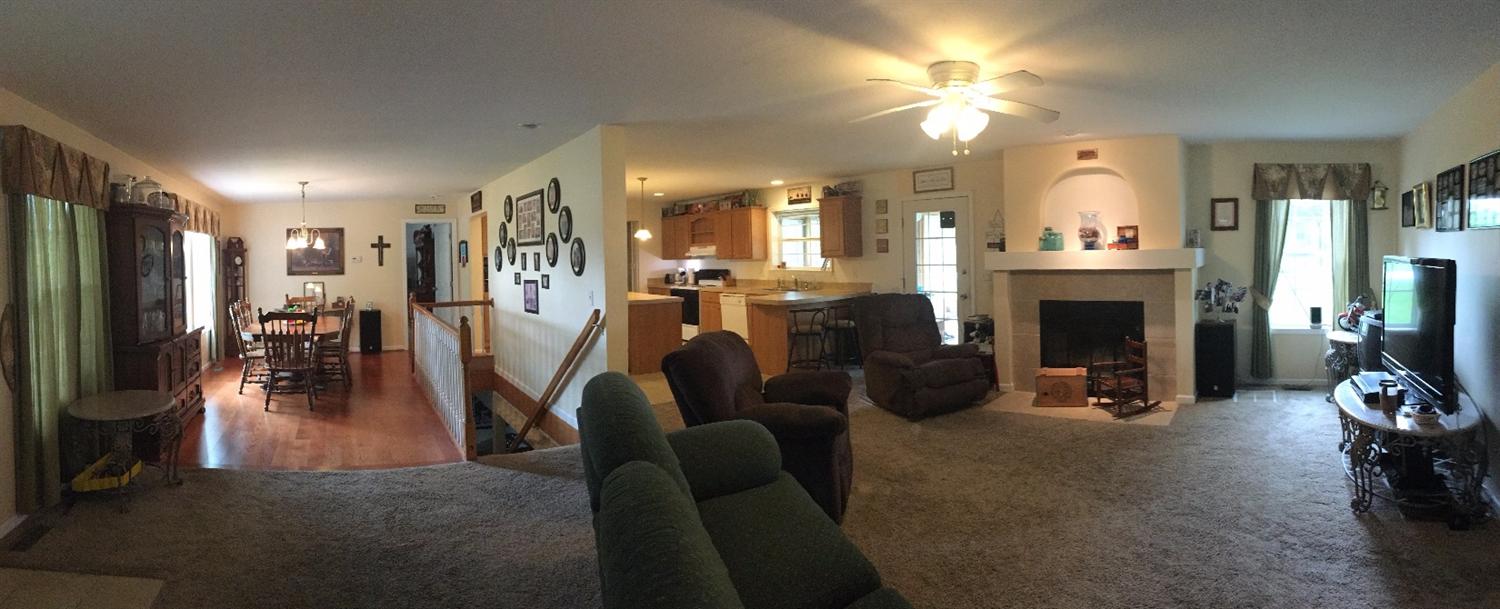For Sale: 1646 St Rt 133 Blanchester, OH 45107