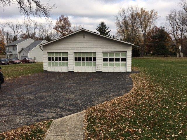 3338 Fields Ertel Rd