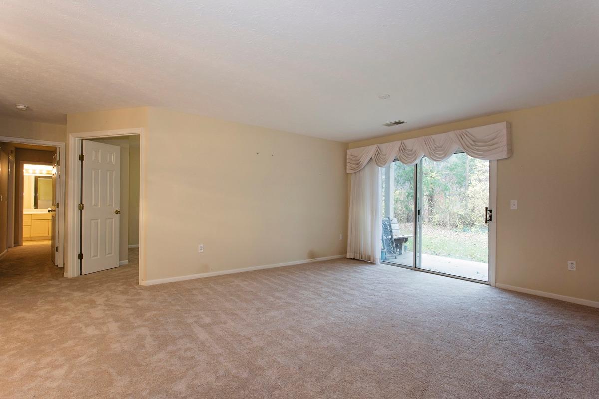 110 Carrington Ln #102