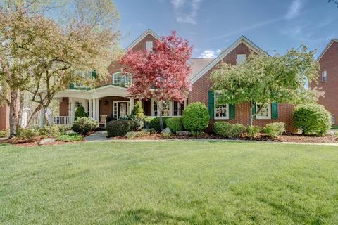 1208 Ridgewood Dr