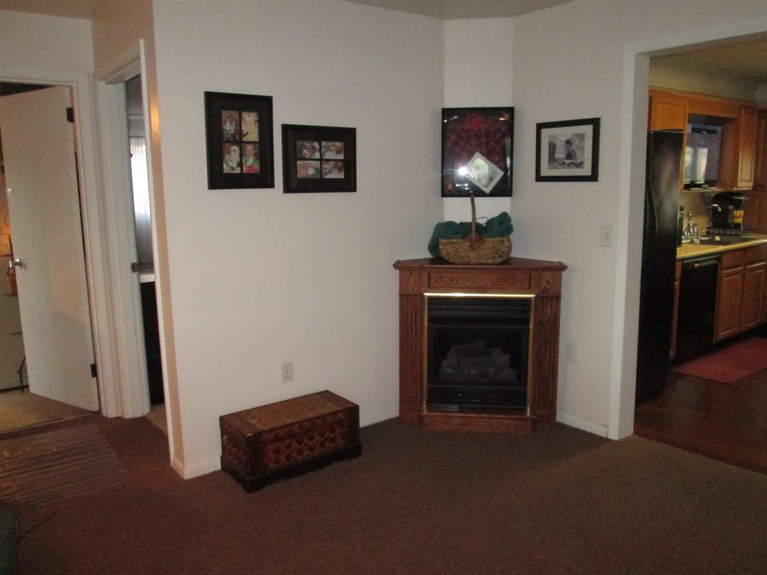 17 Shady Crest Ln, Loveland OH 45140