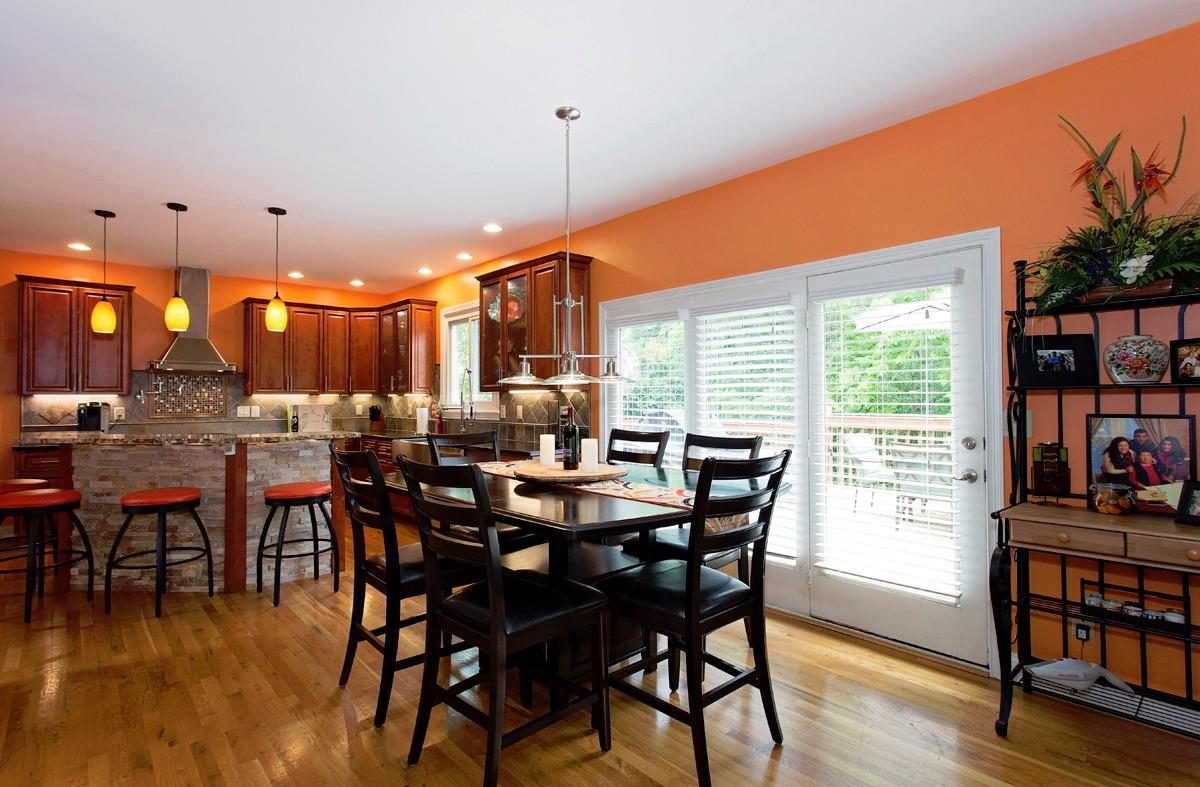 For Sale: 832 Miamiridge Dr Loveland, OH 45140