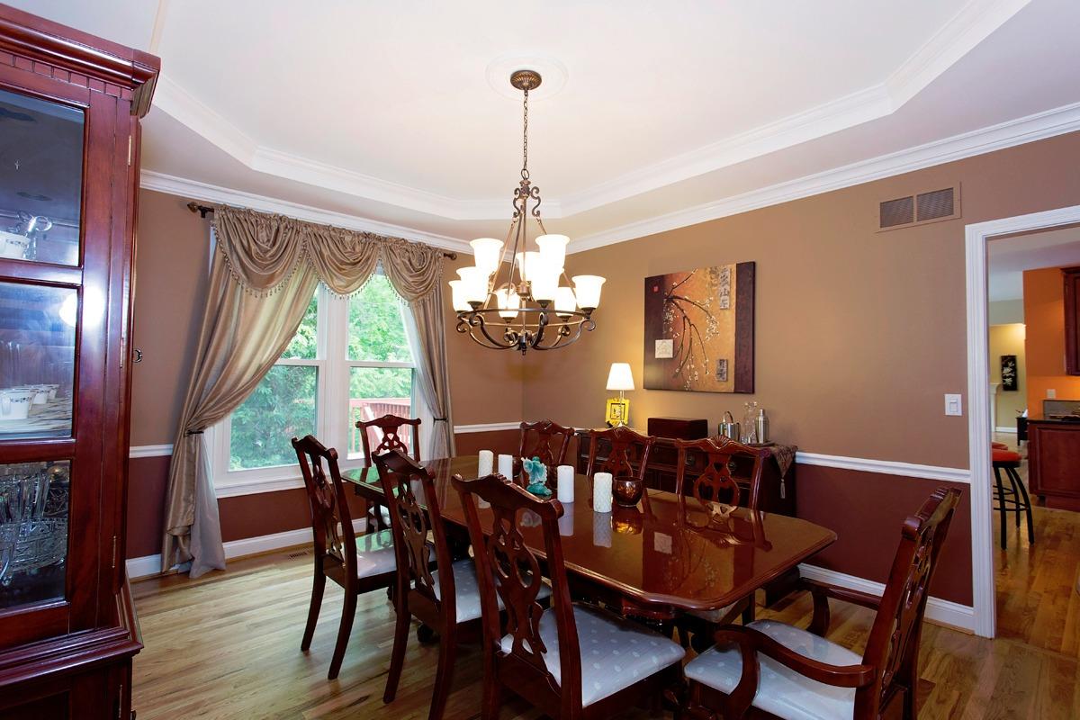 For Sale: 832 Miamiridge Dr Loveland, OH 45140