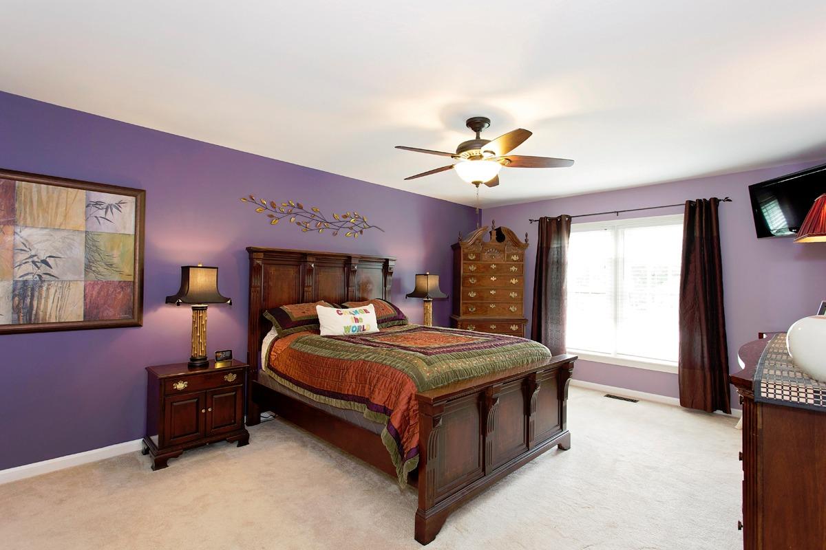 For Sale: 832 Miamiridge Dr Loveland, OH 45140