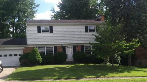2071 Stratford Ct