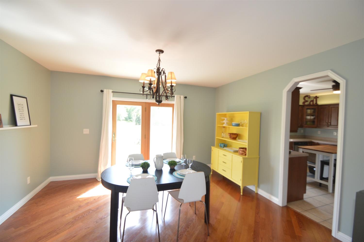For Sale: 106 Barony Ln Mount Orab, OH 45154