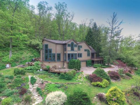 460 Eight Mile Rd