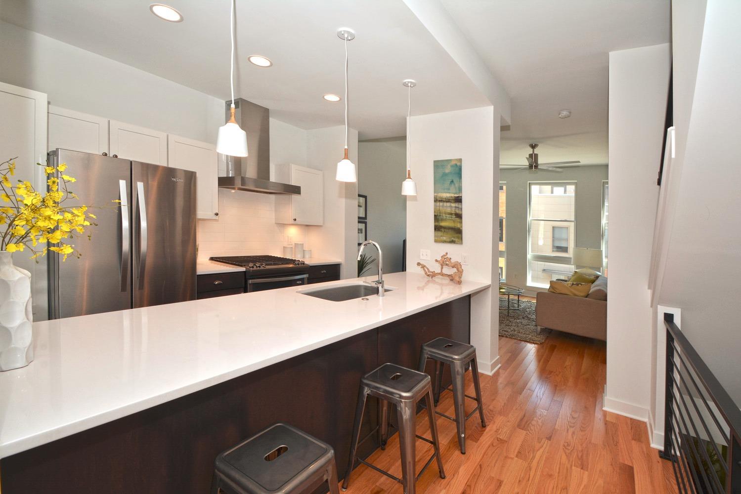 18 Mercer St
