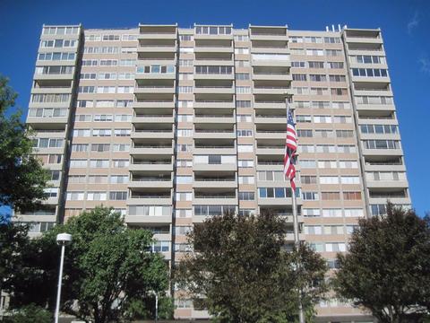 1617 E Mcmillan Ave #204