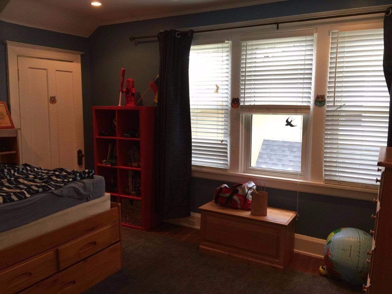 For Sale: 3640 Erie Ave Cincinnati, OH 45208