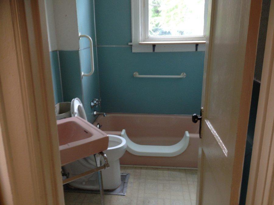 For Sale: 577 Torrence Ln Cincinnati, OH 45208