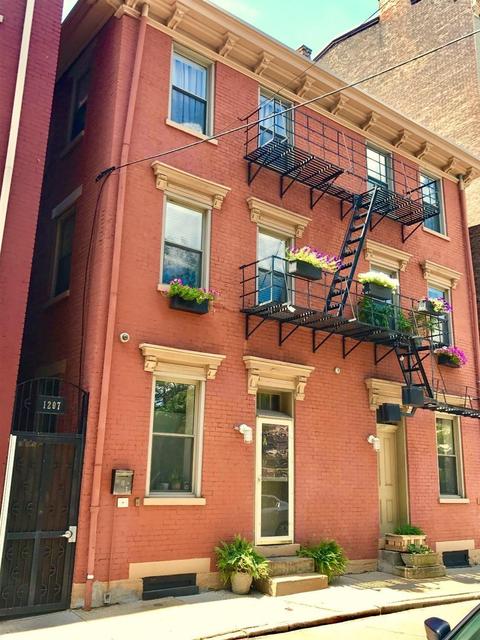 993 Paradrome St #A