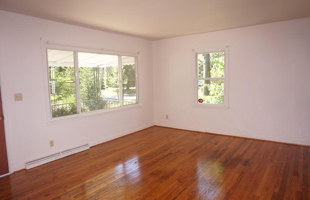 For Sale: 811 Burns Ave Cincinnati, OH 45215