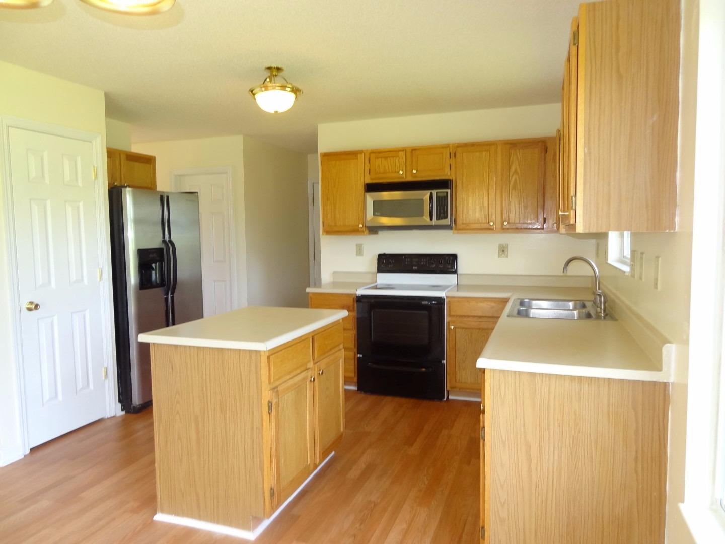 For Sale: 4236 Ryan Ct Cincinnati, OH 45219