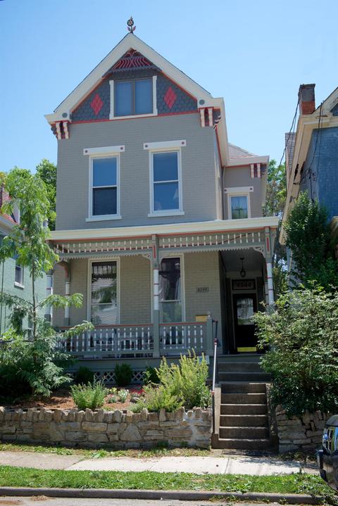 1530 Pullan Ave