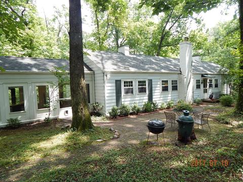 1530 Pullan Ave