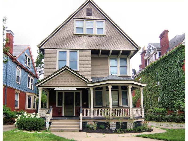 For Sale: 3422 Whitfield Ave Cincinnati, OH 45220