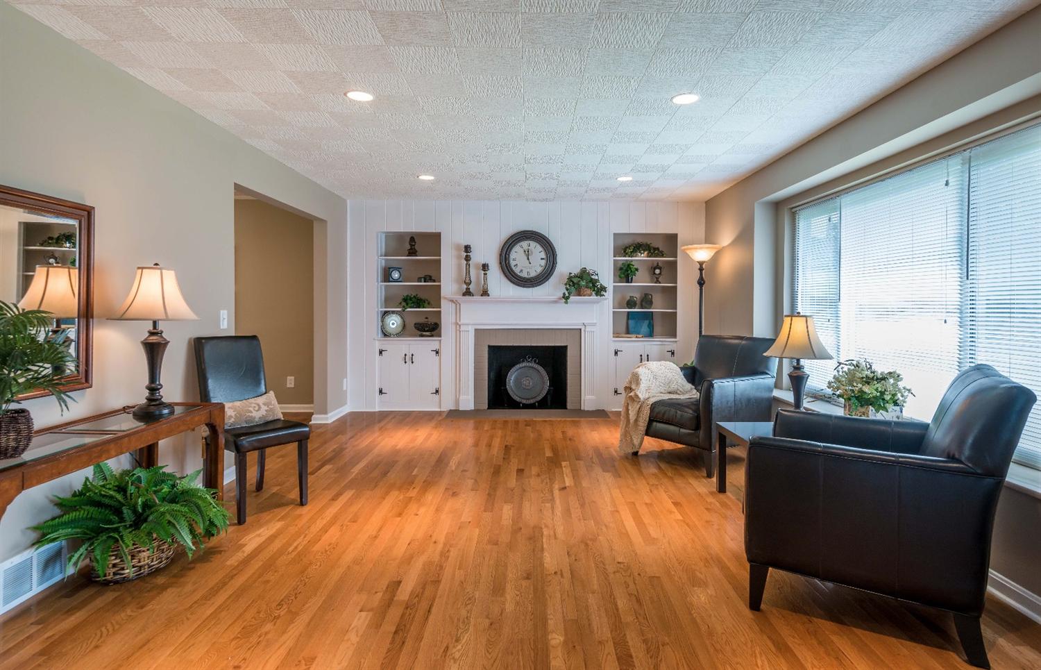 For Sale: 7293 Georgetown Ct Cincinnati, OH 45224