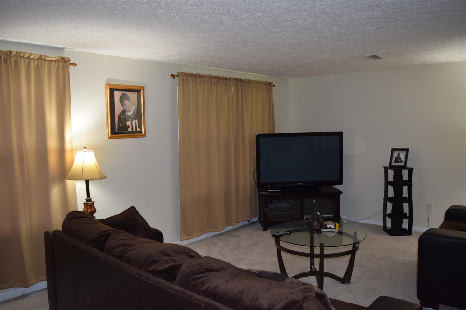 10707 Stargate Ln