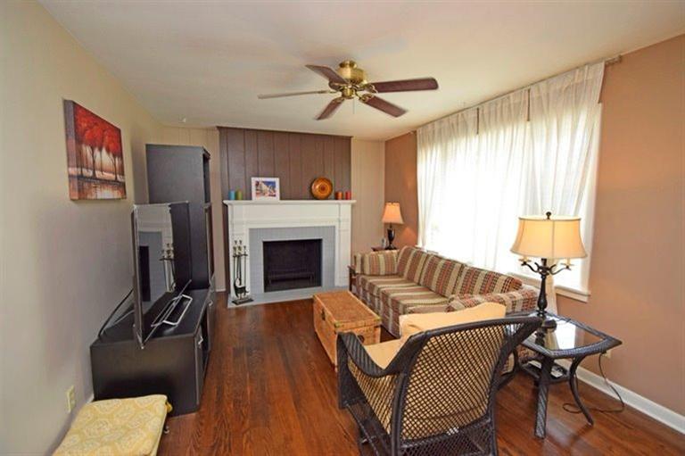 For Sale: 1951 S Lynndale Ave Cincinnati, OH 45231