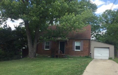12 Oakwood Ct