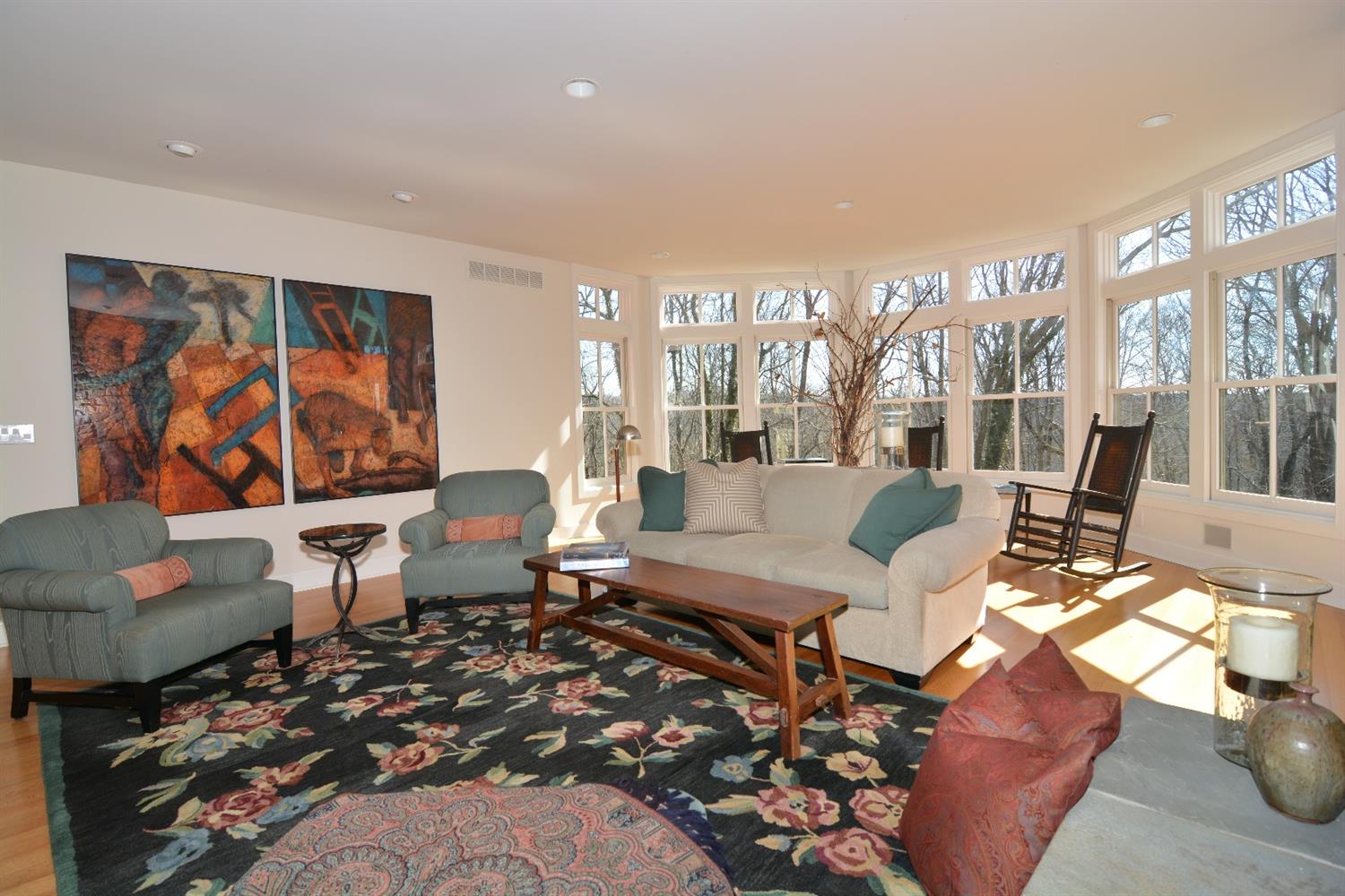802 Lexington Ave
