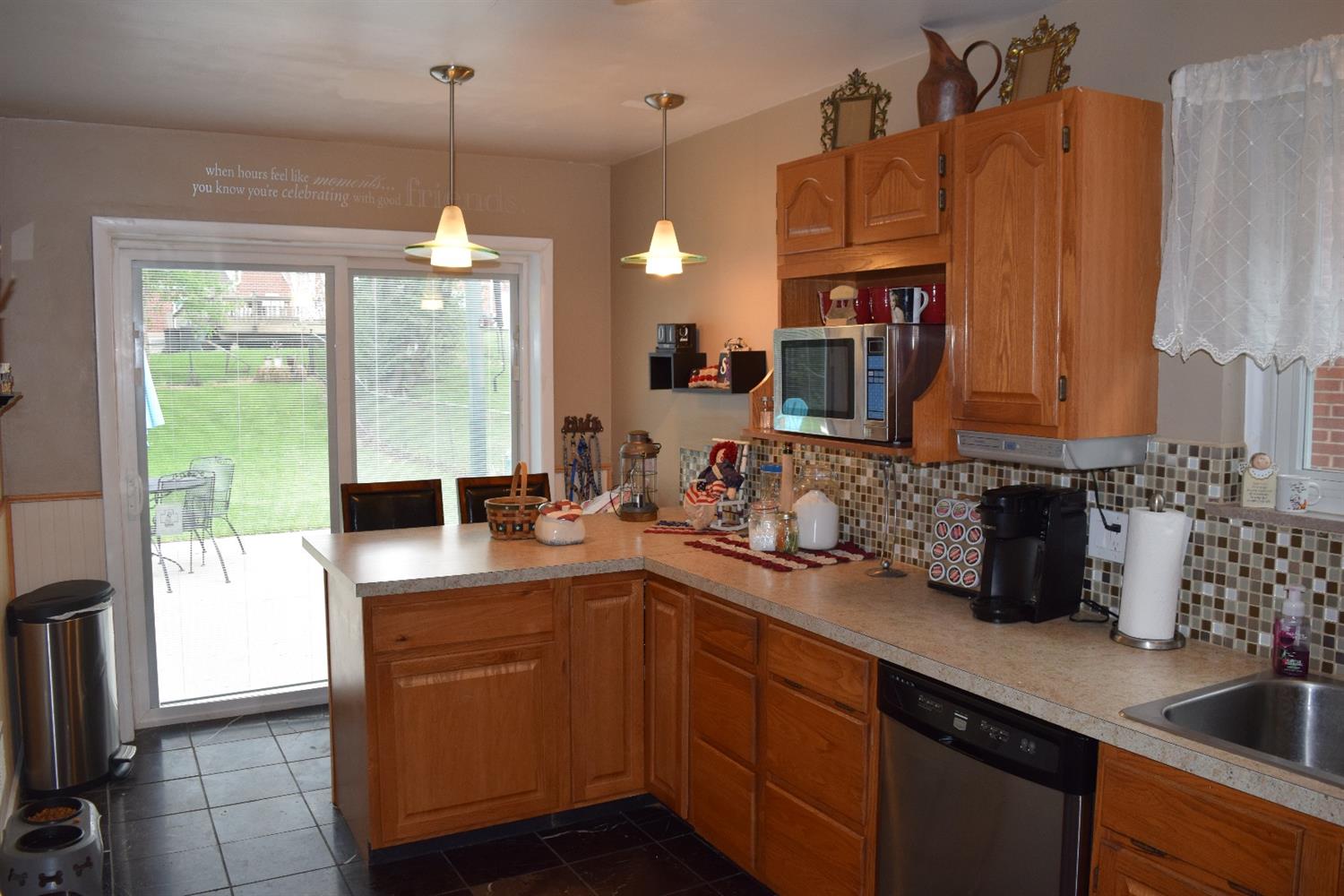 5673 Green Acres Ct