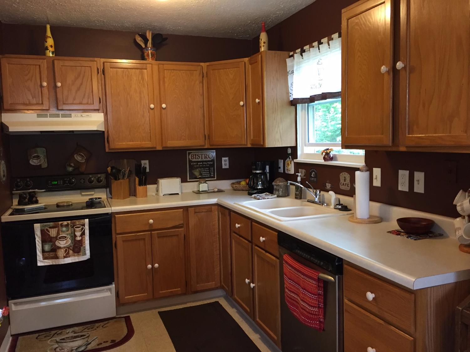 6454 Parkview Cir