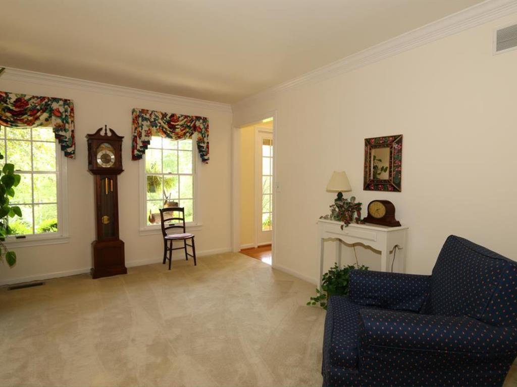 For Sale: 8590 Morning Calm Dr Cincinnati, OH 45255