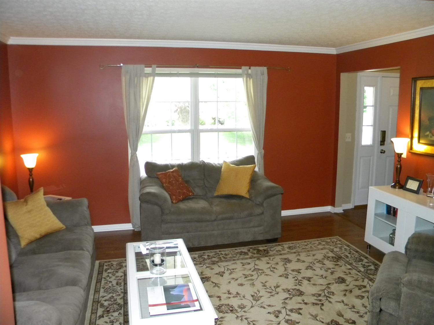 For Sale: 537 Sugar Maple Ct Cincinnati, OH 45255