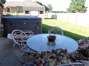 For Sale: 900 Golden Beech Dr Brookville, OH 45309