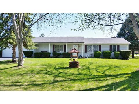 330 Lutz Dr