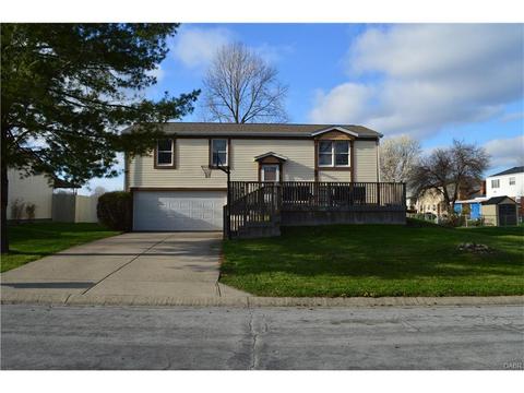 330 Lutz Dr
