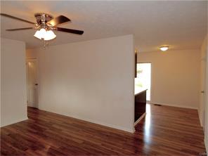 332 Lutz Dr