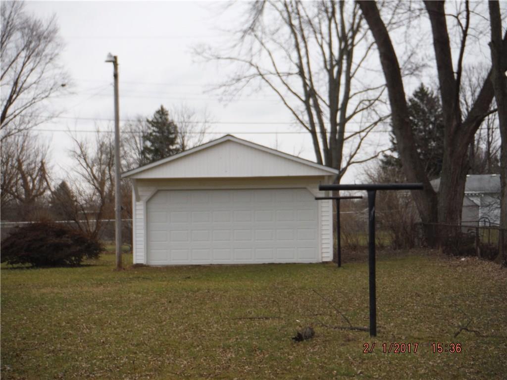 1369 Maplegrove Dr