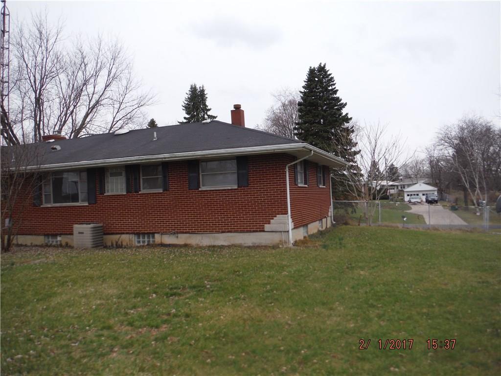 1369 Maplegrove Dr