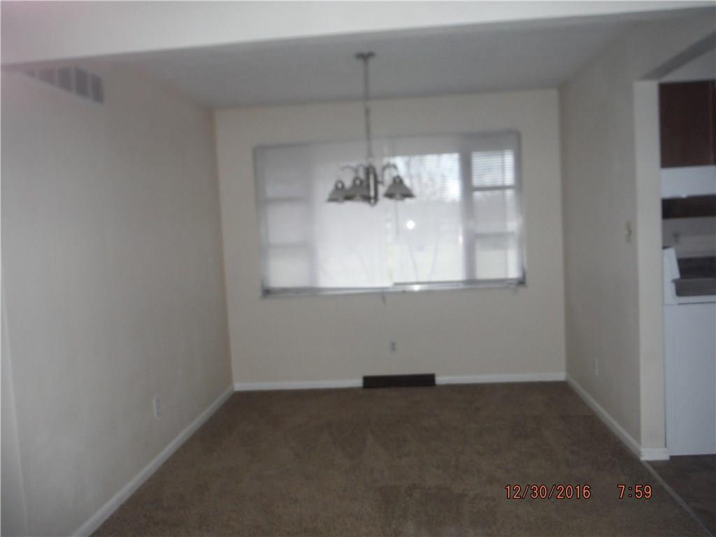1369 Maplegrove Dr
