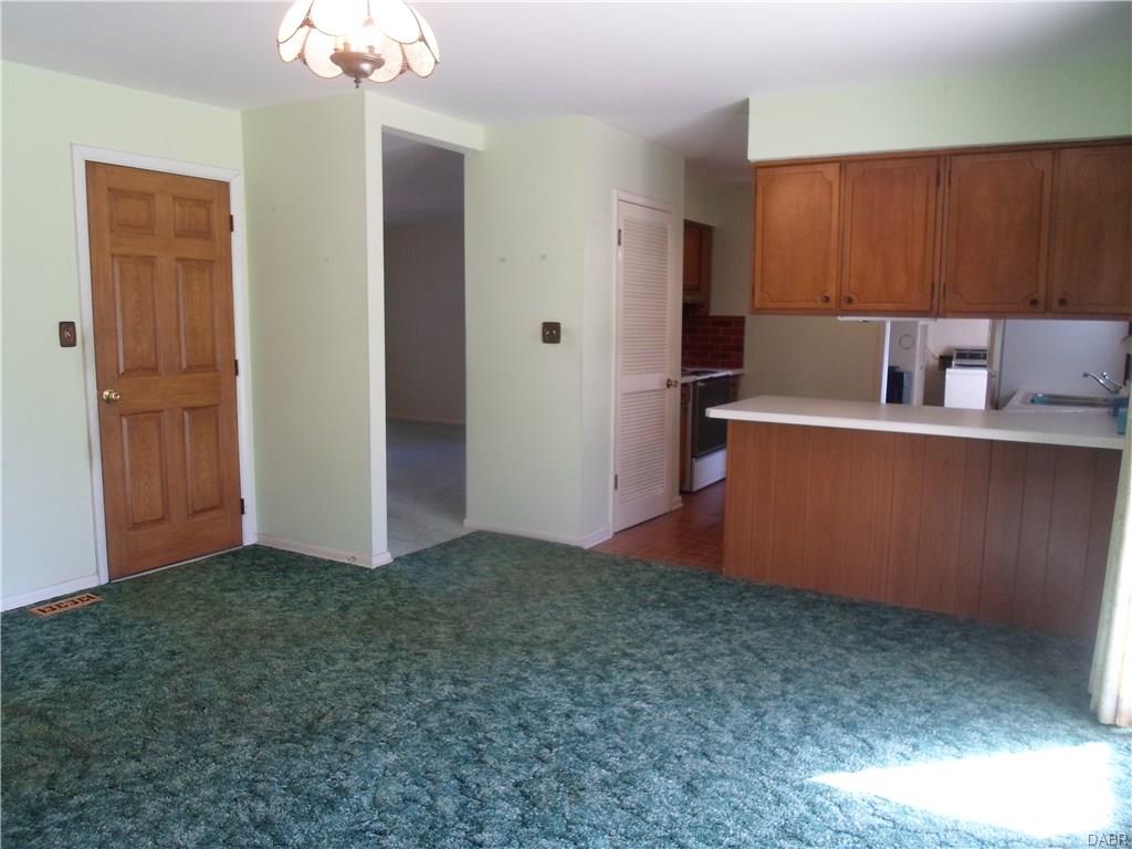 302 W Garland Ave