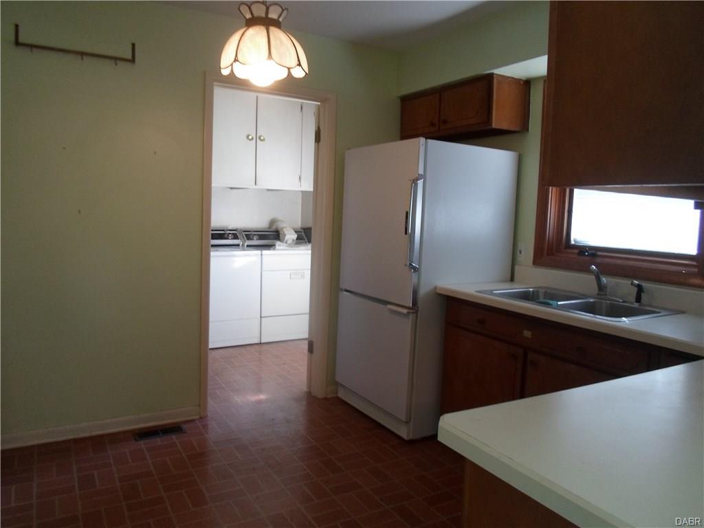 302 W Garland Ave
