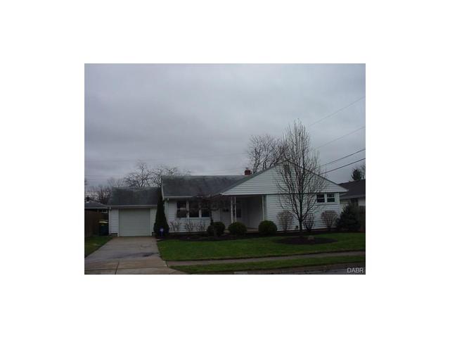 2121 Wellington Ct