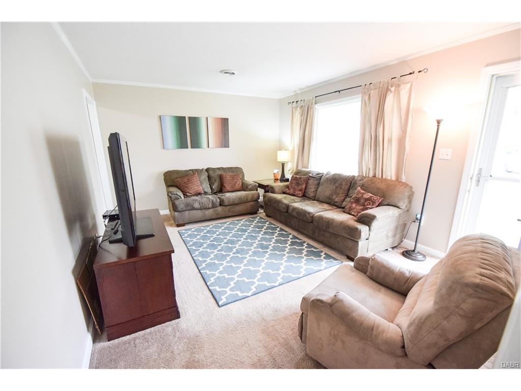 50 Westport Dr