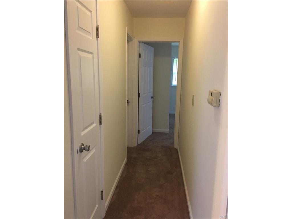 21 S Circle Dr