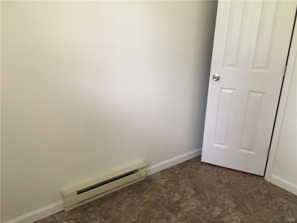 21 S Circle Dr