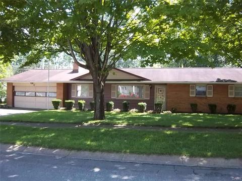1301 Kern Dr