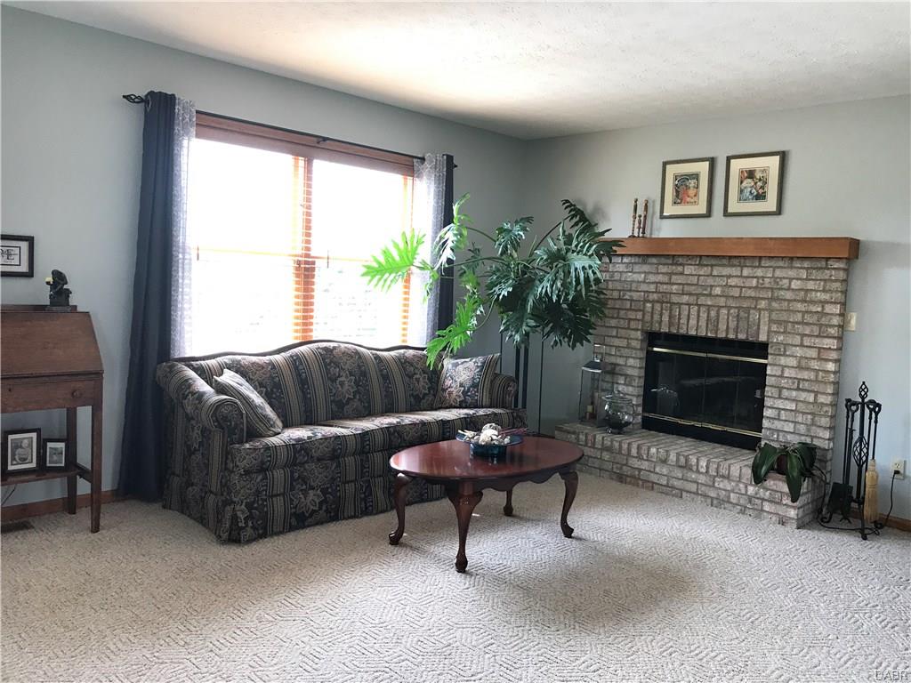 1136 Red Maple